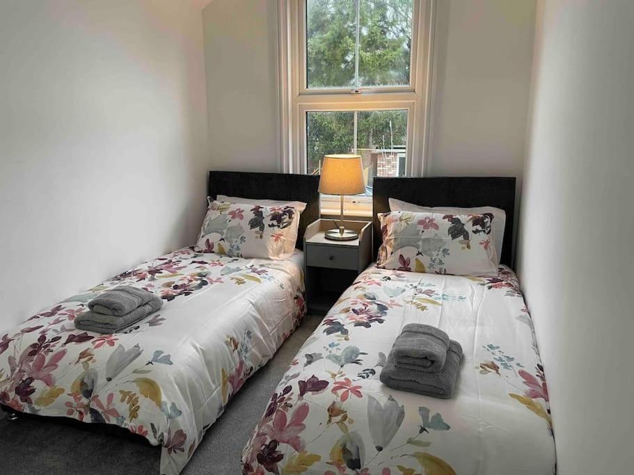 May Cottage In Stratford Upon Avon ภายนอก รูปภาพ